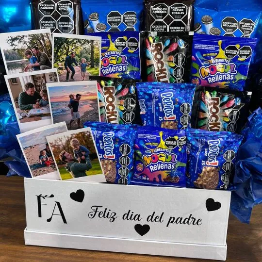 box con chocolates globos y fotos polaroid dia del padre